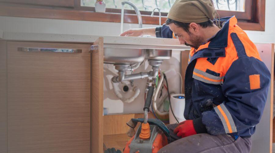 Professional Tankless Water Heater Installation in Thompsonville, MI
